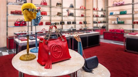 outlet gucci espagne|la village outlet paris.